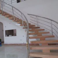 پله پیچ گرد فلزی صاف و خاص|خدمات پیشه و مهارت|چادگان, |دیوار