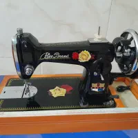 چرخ خیاطی دستی قدیمی