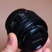 لنز 50 فیکس F1/8