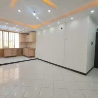 46متر طبقه اول نورگیر آفتاب گیر