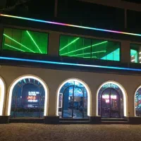 استخدام نیروی آقا در vip