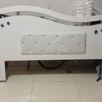 تخت خواب دونفره مدل پرستو