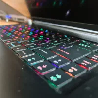 msi گیمینگ فوق اسلیم ۸گیگ گرافیک core i7 ram 32|رایانه همراه|شیراز, فرگاز|دیوار