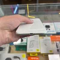 اپل iPhone 11 با حافظهٔ ۱۲۸ گیگابایت|موبایل|رشت, پورسینا|دیوار