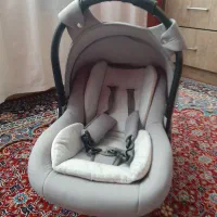 کریر کودک|کالسکه و لوازم جانبی|تبریز, |دیوار