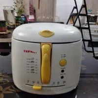 سرخ کن زیر قیمت فقط دستش شکسته با تخفیف ویژه|اجاق گاز و لوازم برقی پختوپز|رشت, توشیبا|دیوار