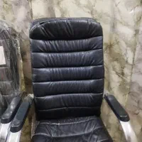 صندلی اداری بزرگ