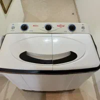 ماشین لباسشویی ۸ کیلویی در حد نو