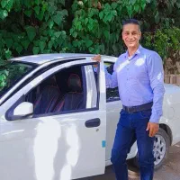 آموزش رانندگی حرفه ای  مربی آقای توسلی ۲۵سال سابقه