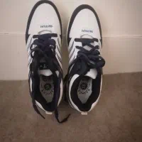 کتونی خارجی جنس  نونو سایز38کوچیک پا|کیف، کفش، کمربند|قم, باجک سه|دیوار