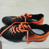 کفش فوتبال چمنی|کیف، کفش، کمربند|بومهن, |دیوار