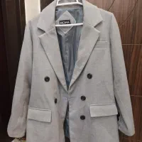 تعدادی پالتو و مانتو شیک