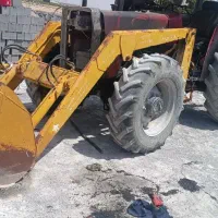 راننده تراکتور و کارگر ساده