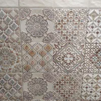 به یک شاگرد کاشیکار نیاز دارم