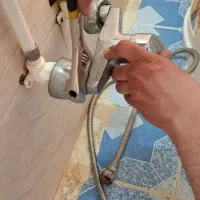 تاسیسات،تعمیر شیرآلات و ...