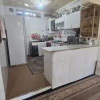 ویلایی دربست یک طبقه درب از حیاط|اجارهٔ خانه و ویلا|شیراز, شیشه‌گری|دیوار