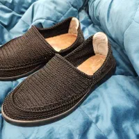 گیوه دست‌دوز مشکی سبک، خنک و سنتی