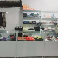 قفسه و میز پیشخوان