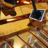 حراج خط چشم آرایشی