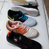 کفش سالنی و چمنی|کیف، کفش، کمربند|شیراز, زند|دیوار