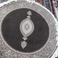 فرش ریزماهی دایره فرزانه گرد  عرض ۱/۵متر