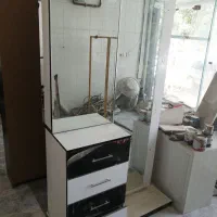 کمداینه آرایشی بادراور