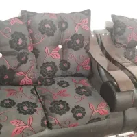 مبل سه نفره