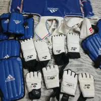 لباس کامل  تکواندو،کلاه هوگو کاپ ودستکش