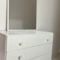 میز آینه کنسول و میز ناخن