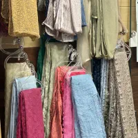 شال زیر قیمت عمده به علت تغییرات|لباس|اراک, |دیوار