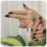 مانیکور کاشت ناخن ژلیش|خدمات آرایشگری و زیبایی|مشهد, دانشجو|دیوار