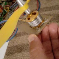 قطعات موتور و بدنه کوادکوپتر