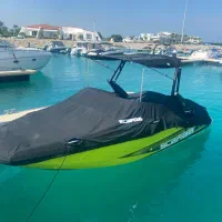 فروش قایق شخصی (جت بوت ) هشت نفره کانادایی