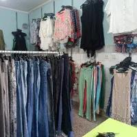 فروش یک جا لباس استوک به دلیل جمع آوری