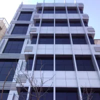 ۸۰۰ متر مستغلات سند اداری دربست بر اصلی