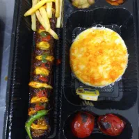 استخدام نیرو