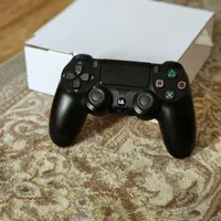 دسته اصلی  اورجینال  به شرط با مهلت تست  ps4|کنسول، بازی ویدئویی و آنلاین|شیراز, آزادگان|دیوار