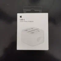 شارژر اصلی ایفون به همرا کاور ایفون 12