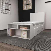 تخت پایین کتابخانه