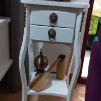 میز تلفن سفید