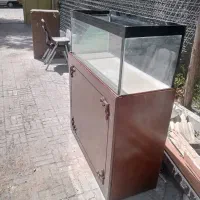 یک‌عدد‌اکواریم باپایه‌فلزی‌ونما‌چوب‌وسی‌ان‌سی‌|صنایع دستی و سایر لوازم تزئینی|مشهد, هفت تیر (حافظ)|دیوار