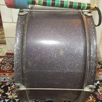 طبل محکم و خوش صدا|درام و پرکاشن|ملایر, |دیوار