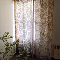 سه عدد پرده پانچی آماده همراه چوب پرده