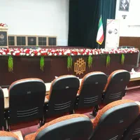 ریسه گل متری سالن همایش|گل مصنوعی|تهران, بروجردی|دیوار