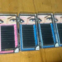 مژه مصنوعی ناوینا