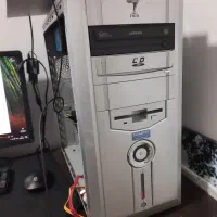 کیس گیمینگ میان رده درحد