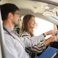 آموزش رانندگی تضمینی و مناسب