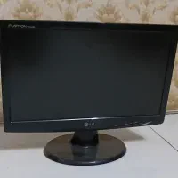 مانیتور و موس کیبورد