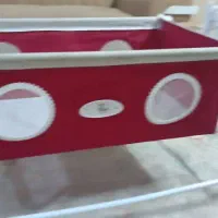 گهواره نوزاد|تخت و صندلی بچه|صدرا-فارس, فاز ۱|دیوار