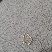 یه لنگه گوشواره